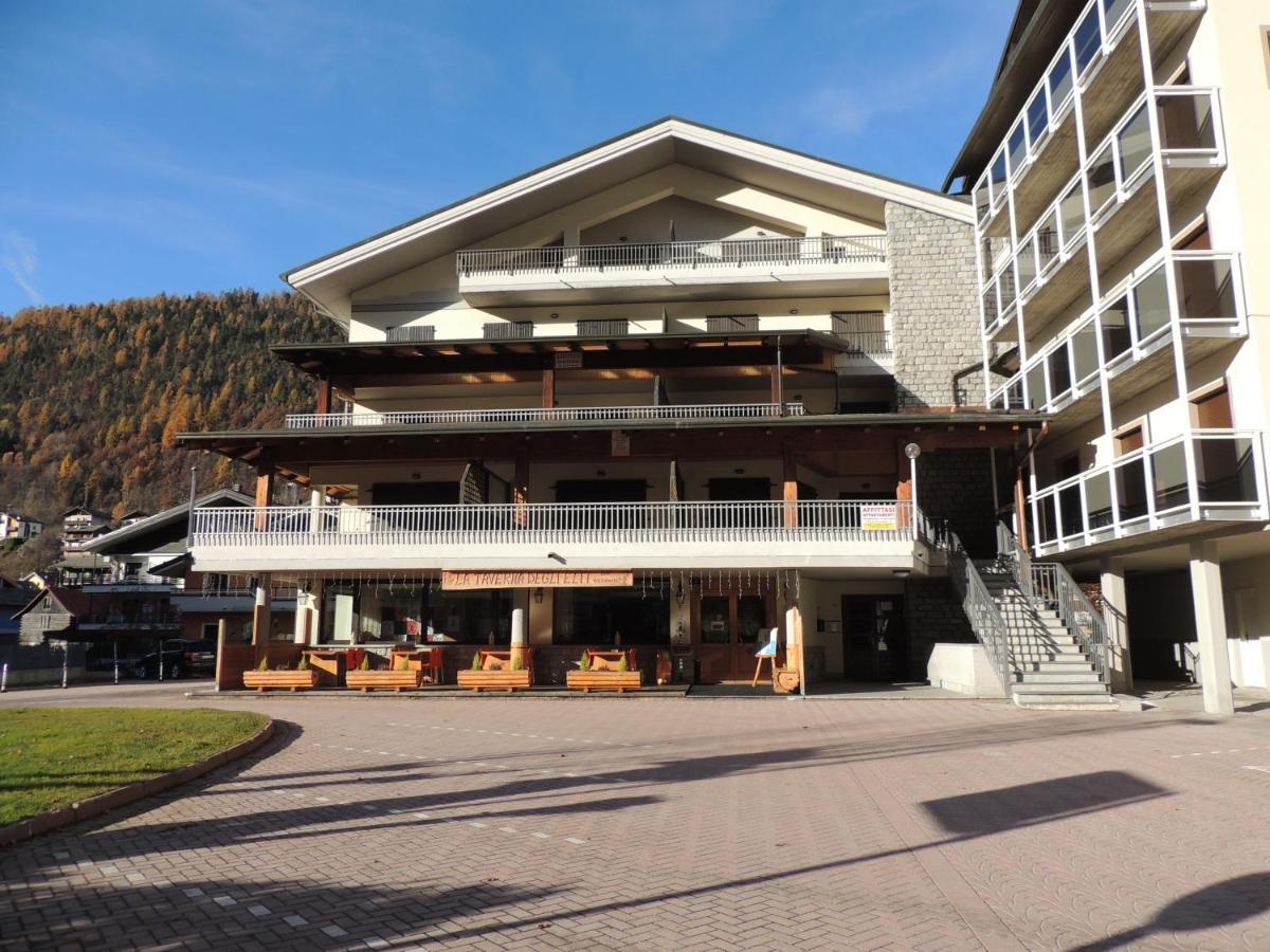 Bertuzzi Luxury Chalet Aprica Esterno foto