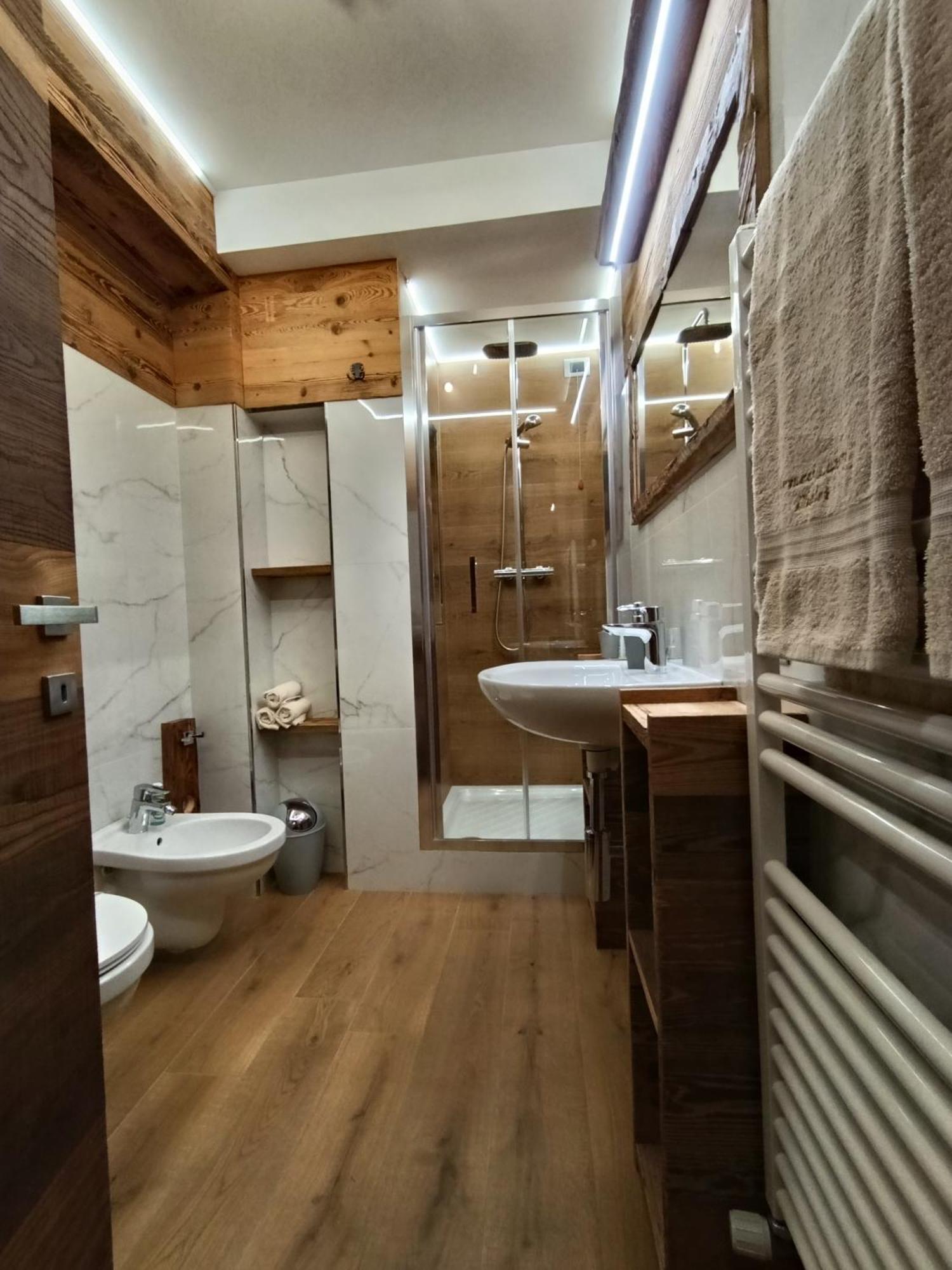 Bertuzzi Luxury Chalet Aprica Esterno foto